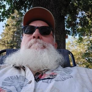 Meet your Posher, Tom